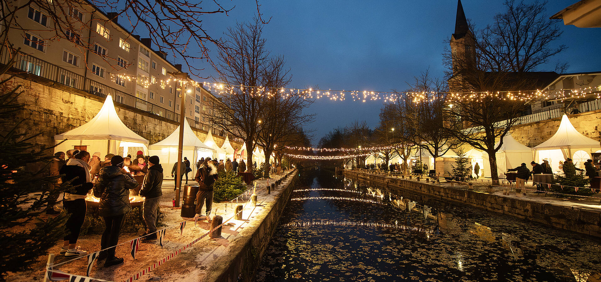 Blick auf das Hafenknistern am Lendhafen in Klagenfurt